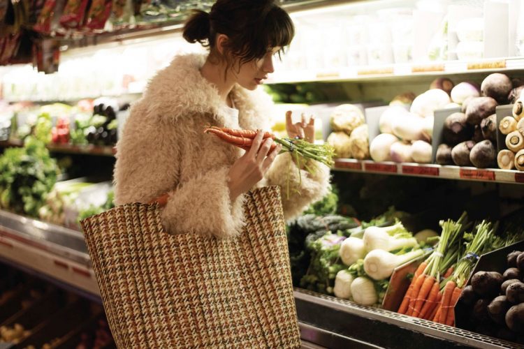 Sunt alternativele vegane cu adevarat mai bune pentru planeta?