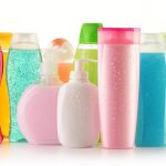 10 produse de curatare toxice pe care le ai acasa