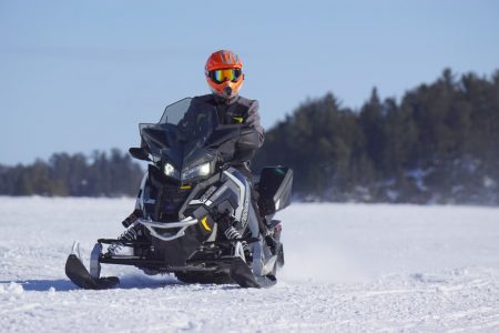 5 modele de snowmobile pentru iubitorii de sporturi de iarna