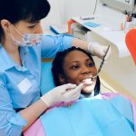 Fațete vs. Coroane dentare – când ai nevoie de ele