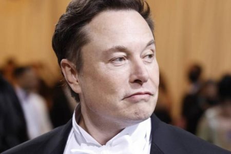 Elon Musk spune ca 3 probleme trebuie rezolvate inainte sa cumpere Twitter