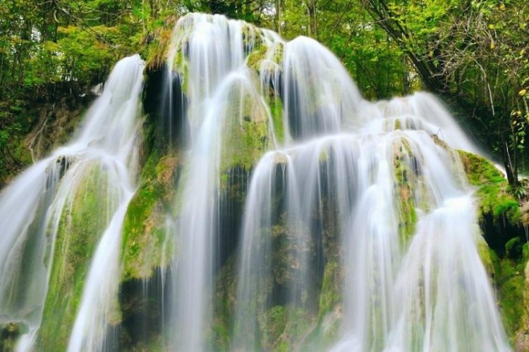 5 cele mai frumoase cascade din Romania