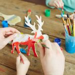 10 idei creative de facut acasa cu copiii