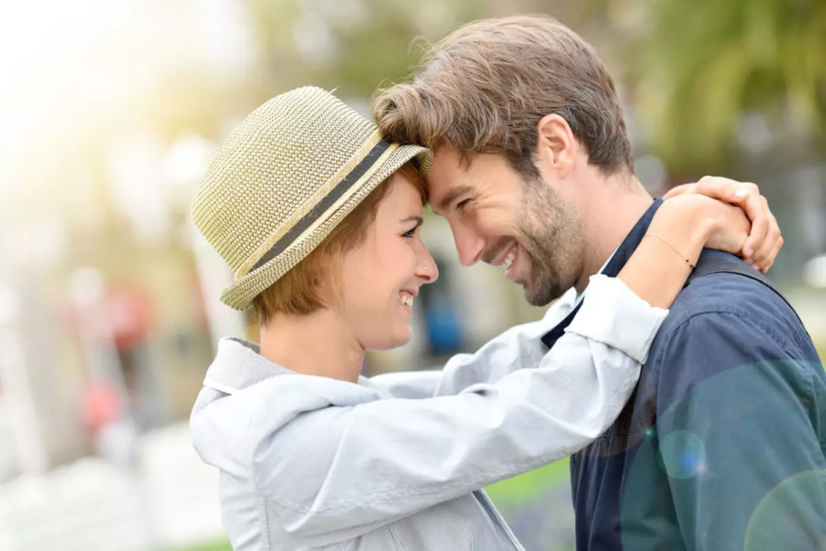 De ce femeile se ingrasa intr-o relatie: 5 posibile motive