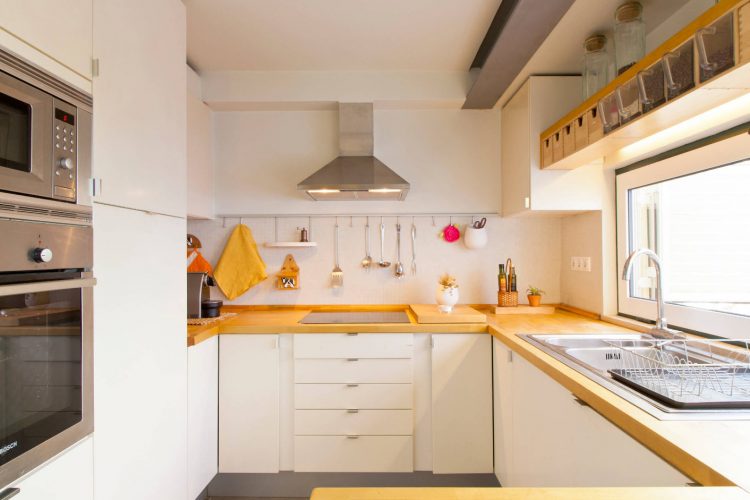 Cum sa-ti organizezi bucataria cu 12 idei inteligente