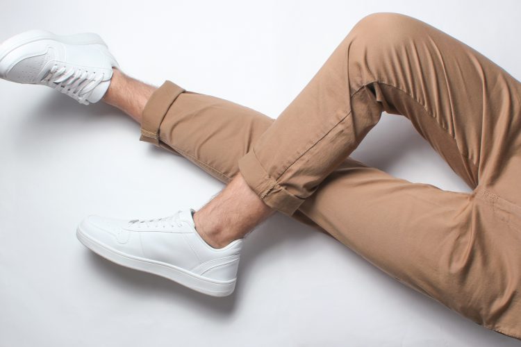 Alegerea pantalonilor potriviți pentru orice ocazie: ghid de stil și confort pentru bărbați