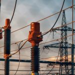 Furnizorii de energie electrică și gaze naturale investesc tot mai mult &icirc;n servicii moderne pentru clienți