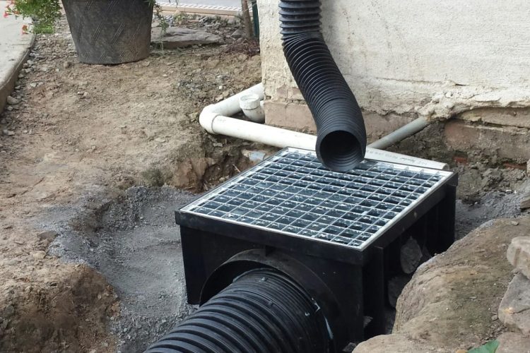 10 lucruri pe care trebuie să le știi despre căminele de scurgere pentru apa pluvială