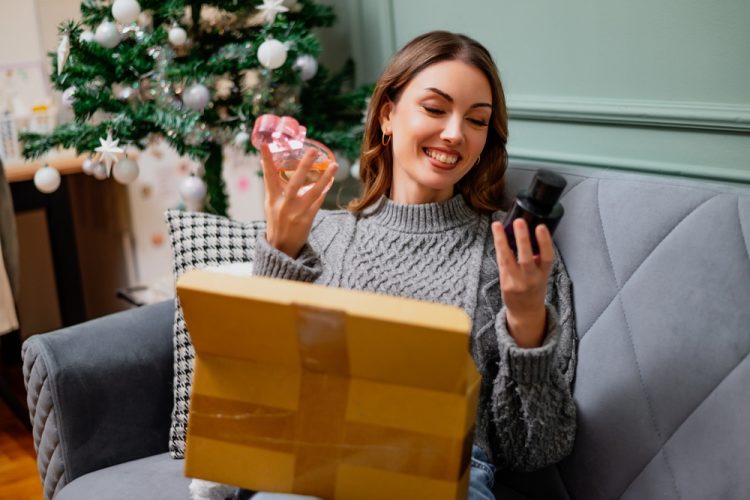 5 criterii care te ajută să alegi un parfum atunci c&acirc;nd &icirc;l cumperi online